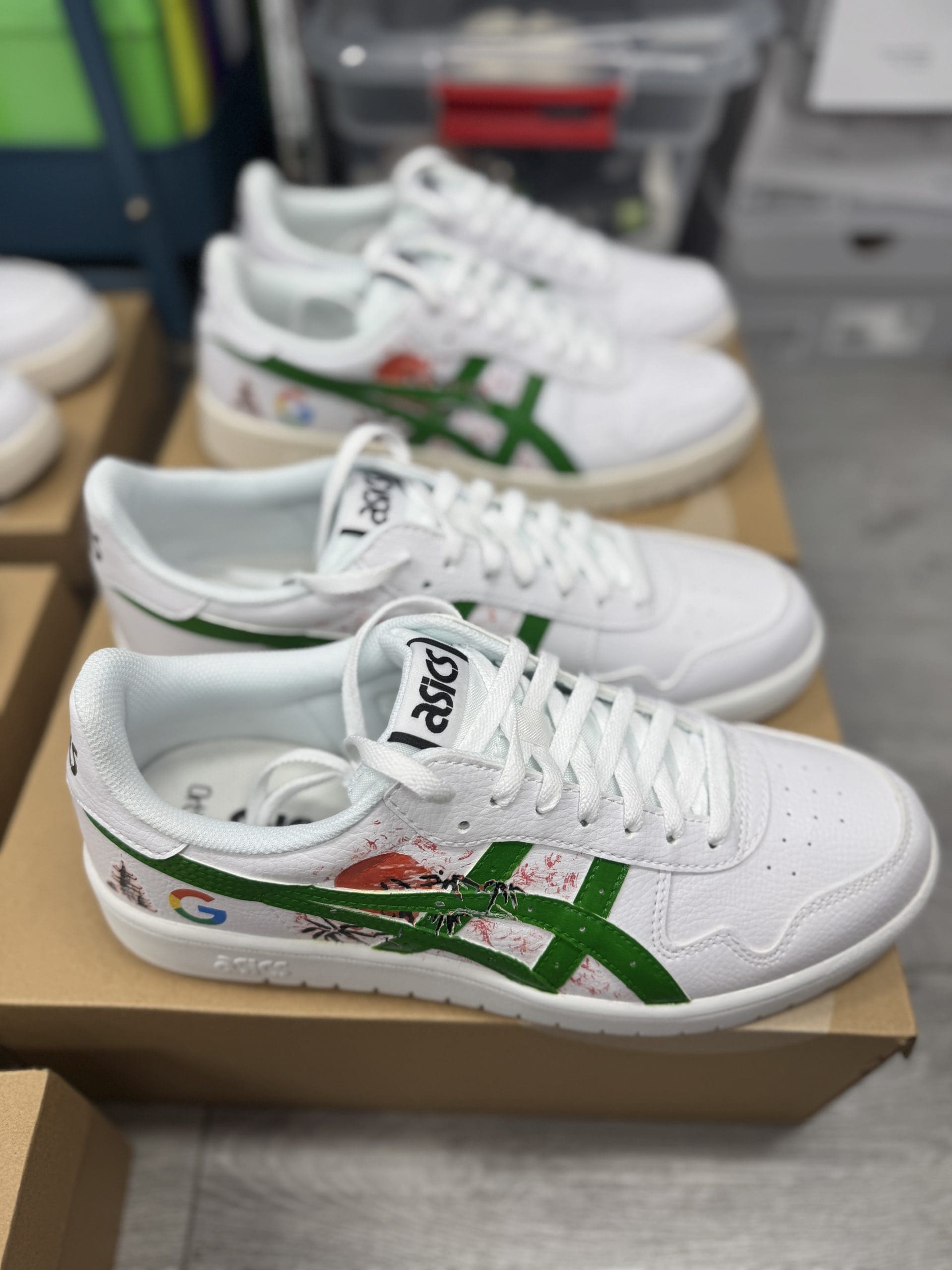 b2b custom sneakers